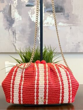 Kate Spade Scrunchy Convertible Clutch
Striped Heirloom kiss lock